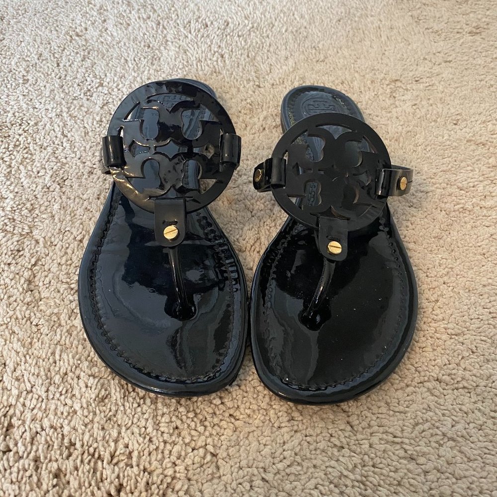 tory burch sandals
